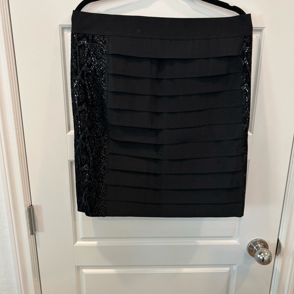 Tory Burch Black MIDI Skirt